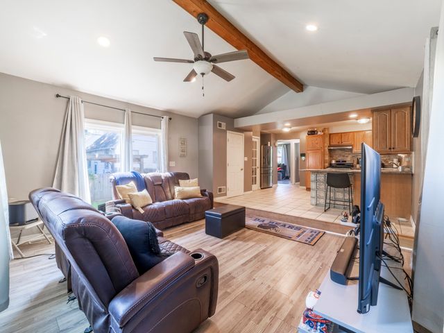 17519 Community Street, Lansing, IL 60438