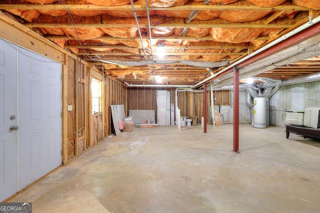 2315 Fisher Drive, Loganville, GA 30052