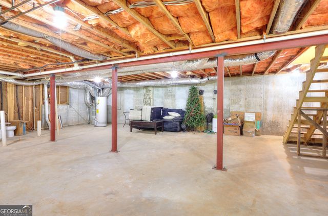 2315 Fisher Drive, Loganville, GA 30052