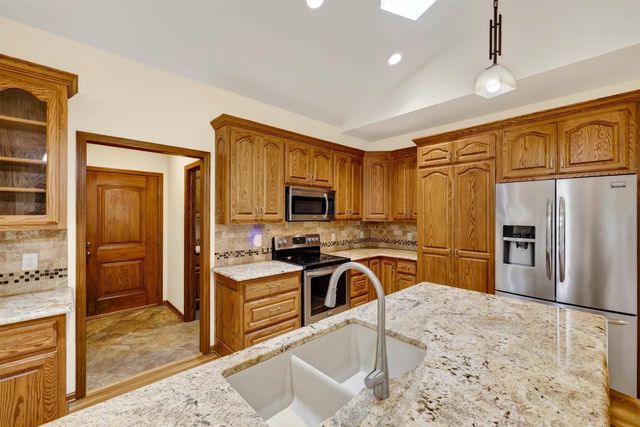 7224 Kickaboo Road, Waunakee, WI 53597