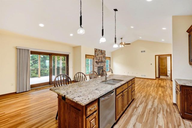 7224 Kickaboo Road, Waunakee, WI 53597