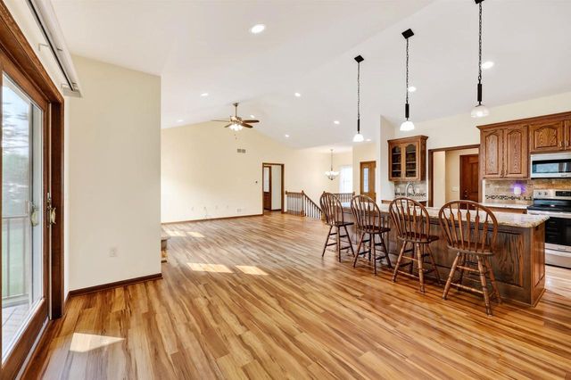 7224 Kickaboo Road, Waunakee, WI 53597