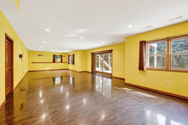 7224 Kickaboo Road, Waunakee, WI 53597