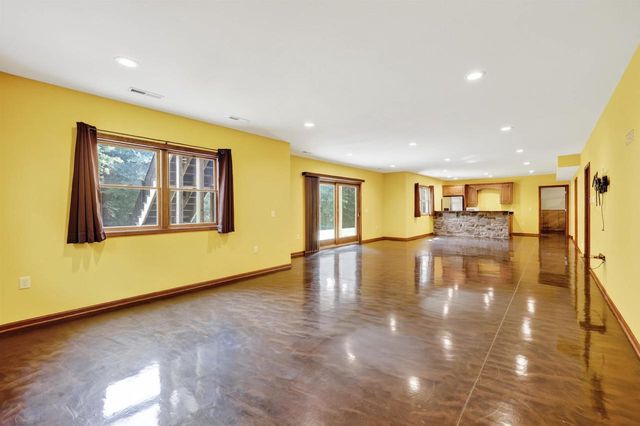 7224 Kickaboo Road, Waunakee, WI 53597