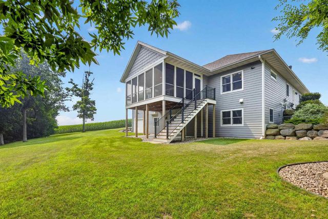 7224 Kickaboo Road, Waunakee, WI 53597