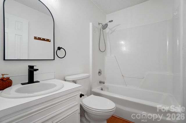 5908 Heathrow Court, Monroe, NC 28110