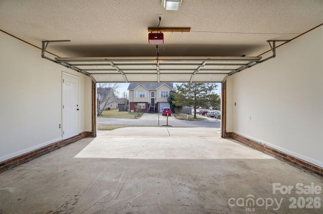 5908 Heathrow Court, Monroe, NC 28110