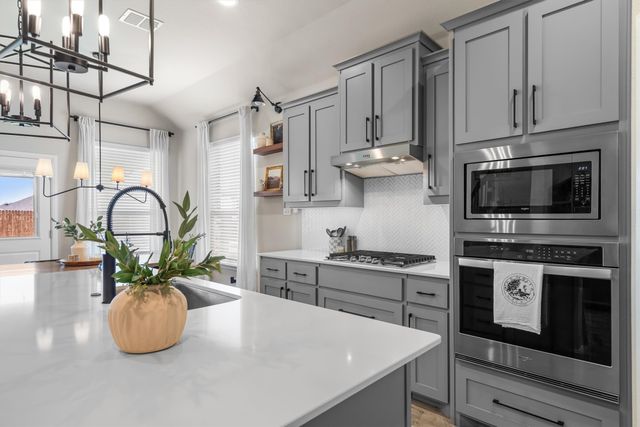 2013 Windsor Drive, Argyle, TX 76226