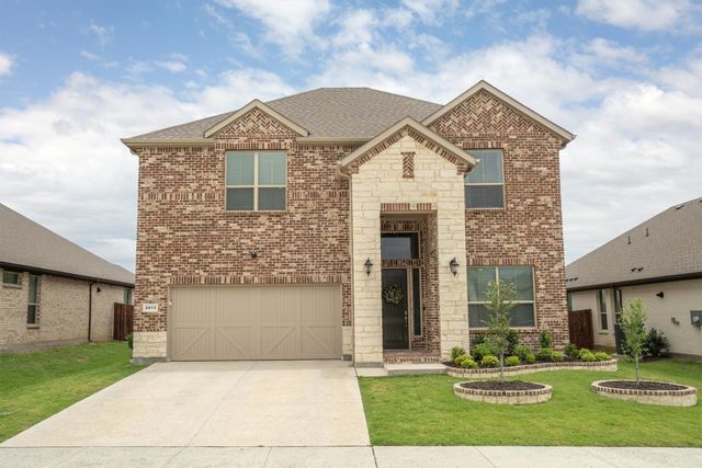 2013 Windsor Drive, Argyle, TX 76226