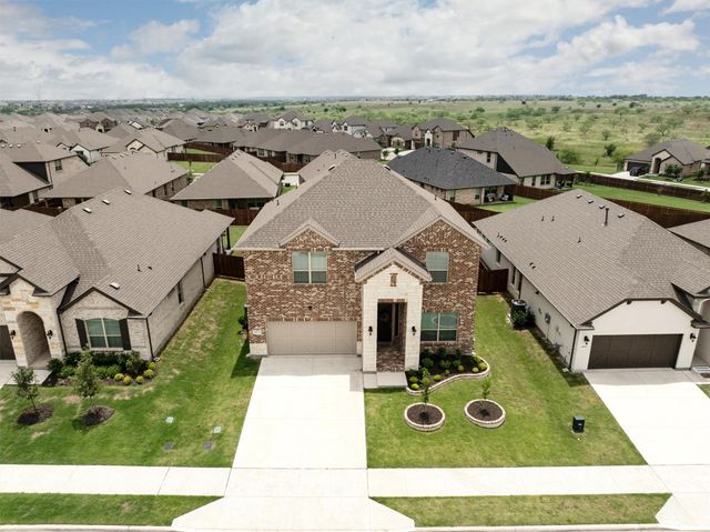 2013 Windsor Drive, Argyle, TX 76226