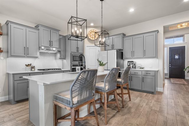 2013 Windsor Drive, Argyle, TX 76226