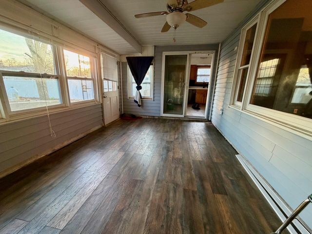 207 E Joliet Street, Schererville, IN 46375