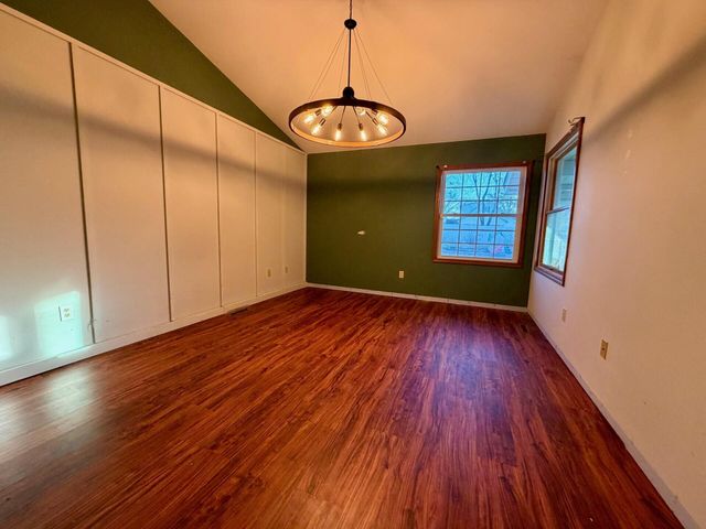 207 E Joliet Street, Schererville, IN 46375