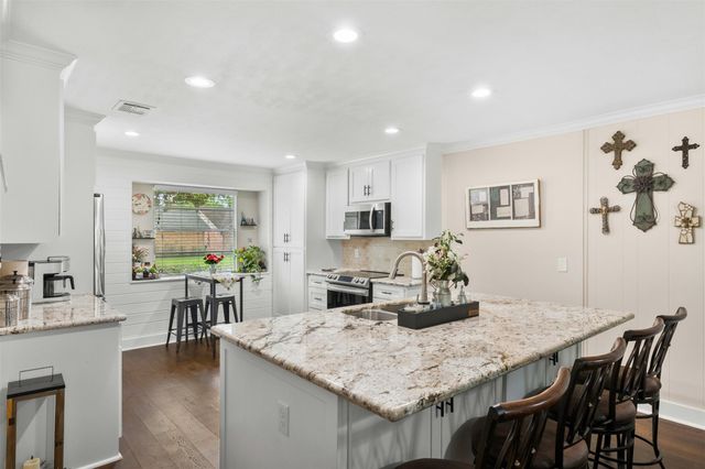 1740 Airline Drive, Katy, TX 77493