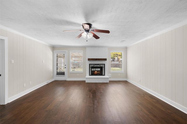 1740 Airline Drive, Katy, TX 77493