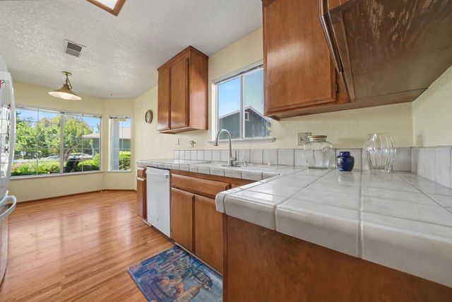 144 Errin Pl, Jackson, CA 95642