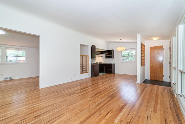 827 Westwood Avenue, Ann Arbor, MI 48103