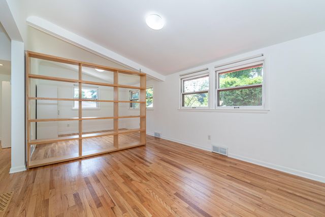 827 Westwood Avenue, Ann Arbor, MI 48103