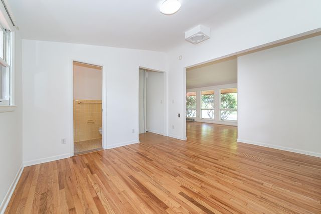 827 Westwood Avenue, Ann Arbor, MI 48103