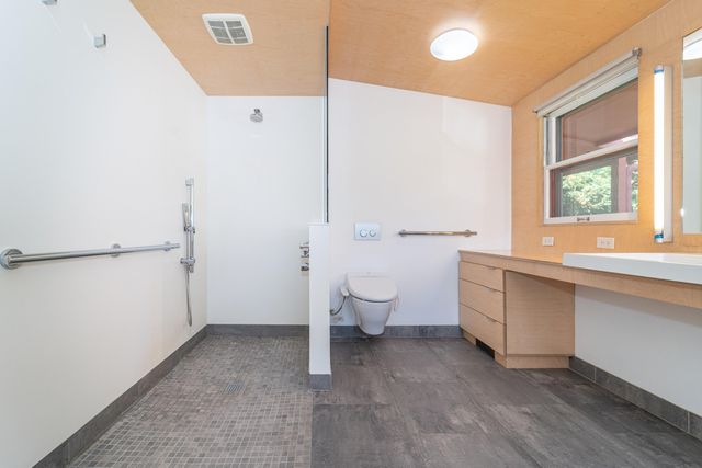 827 Westwood Avenue, Ann Arbor, MI 48103