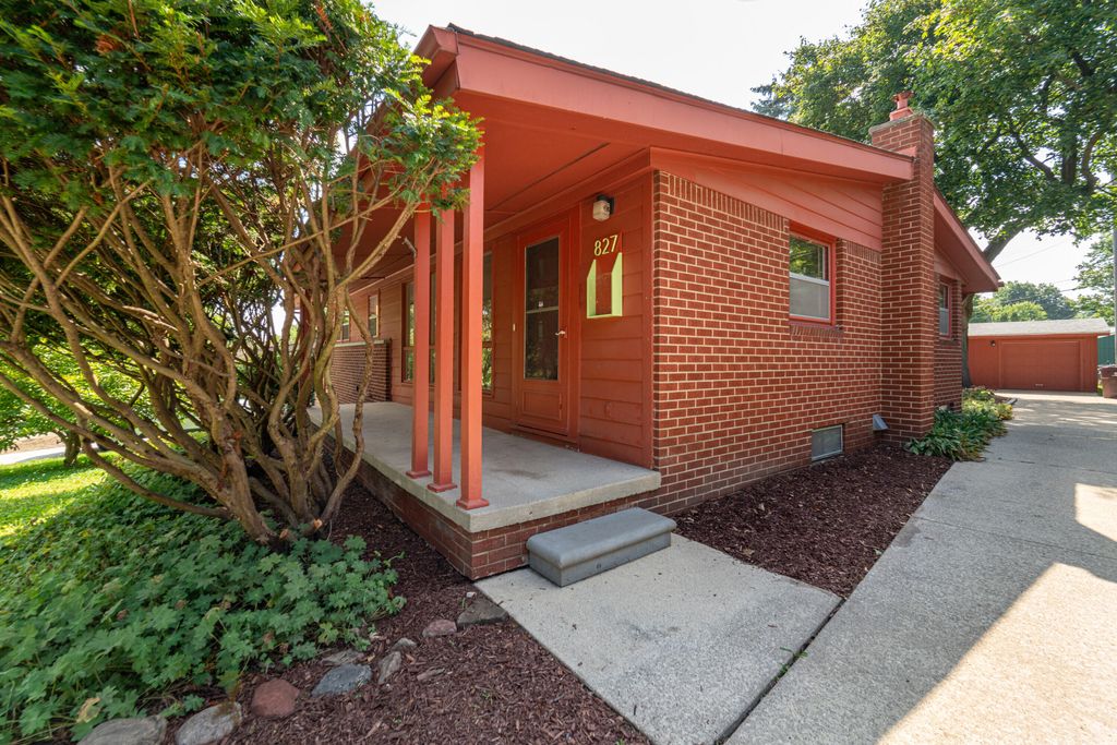827 Westwood Avenue, Ann Arbor, MI 48103