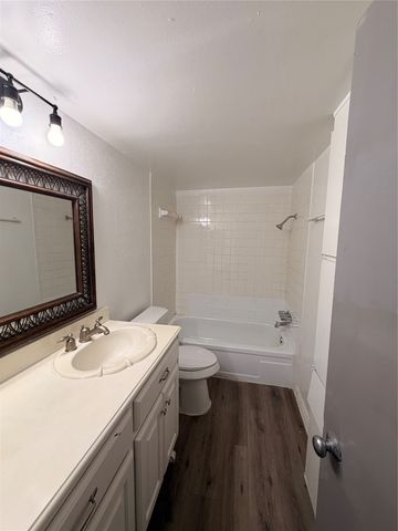 3045 Park Lane 1075, Dallas, TX 75220