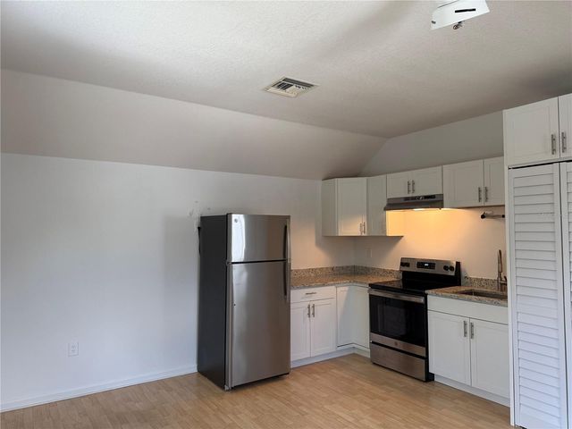 221 EASTPARK DRIVE B, Kissimmee, FL 34747