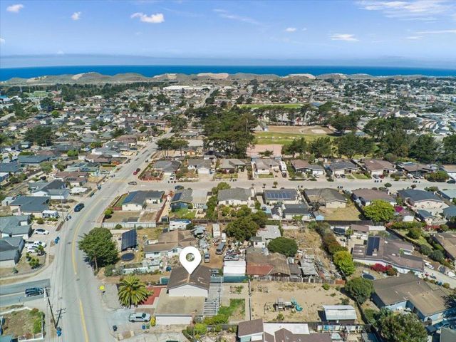 353 REINDOLLAR Avenue, Marina, CA 93933