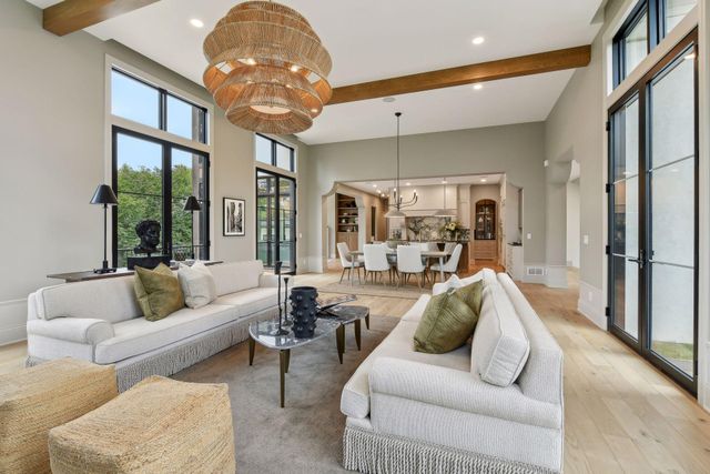 5404 Stauder Circle, Edina, MN 55436