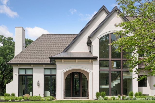 5404 Stauder Circle, Edina, MN 55436
