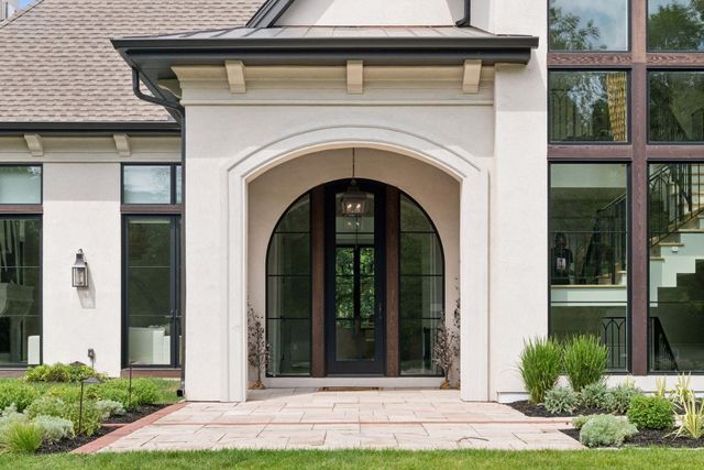 5404 Stauder Circle, Edina, MN 55436