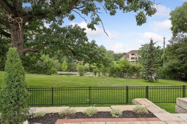 5404 Stauder Circle, Edina, MN 55436