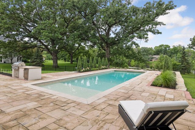 5404 Stauder Circle, Edina, MN 55436