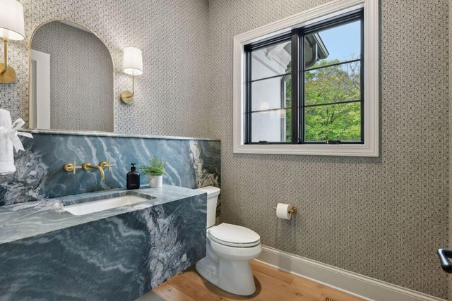 5404 Stauder Circle, Edina, MN 55436