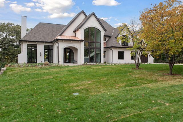 5404 Stauder Circle, Edina, MN 55436