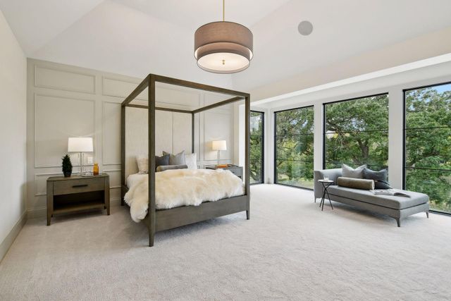 5404 Stauder Circle, Edina, MN 55436