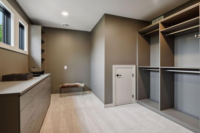 5404 Stauder Circle, Edina, MN 55436
