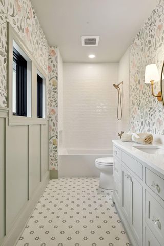 5404 Stauder Circle, Edina, MN 55436