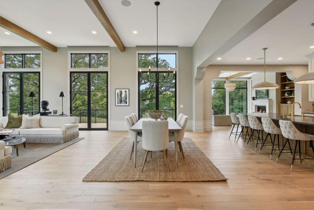 5404 Stauder Circle, Edina, MN 55436