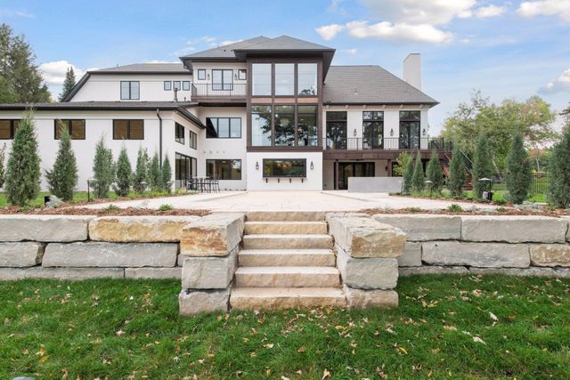 5404 Stauder Circle, Edina, MN 55436