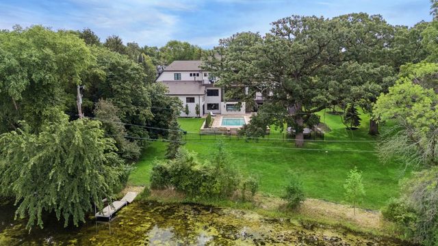 5404 Stauder Circle, Edina, MN 55436