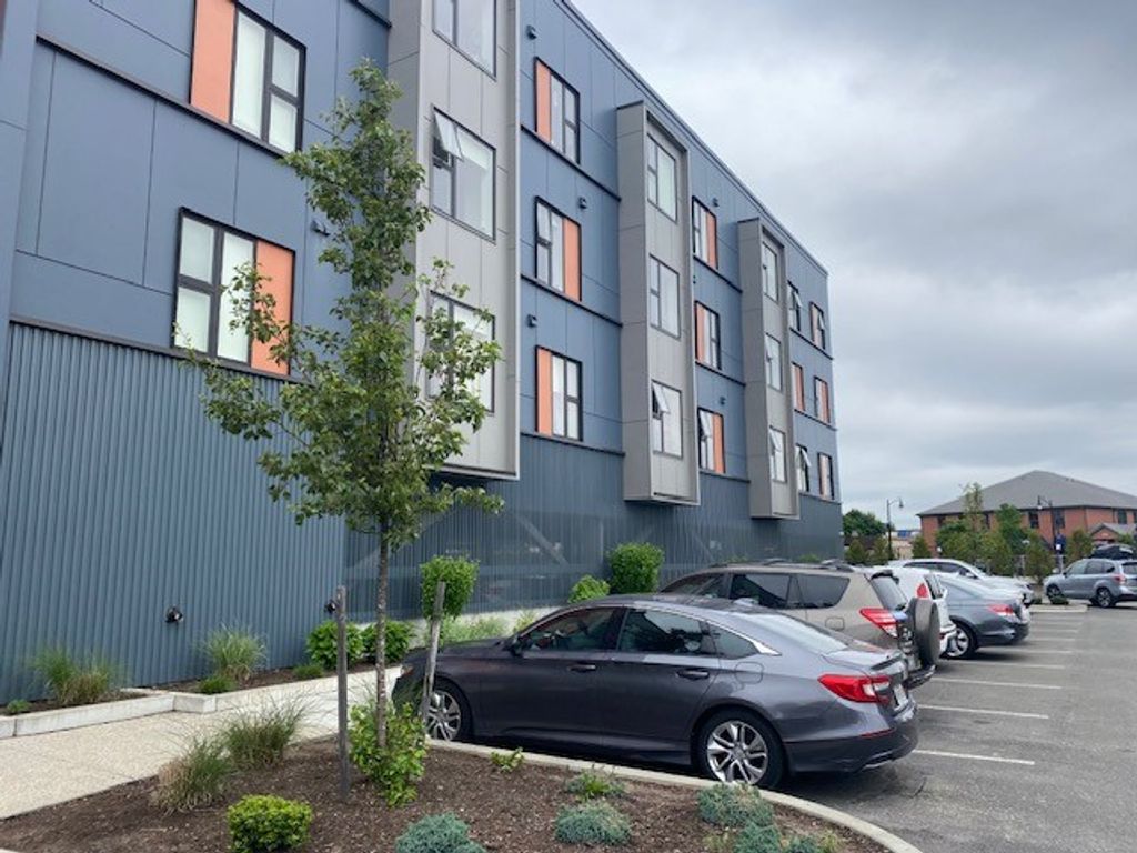 95 Cranston Street 109, Providence, RI 02909