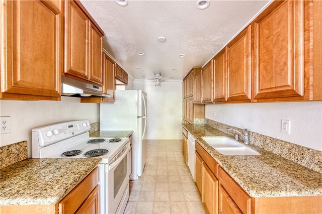 277 Pleasant Street 109, Pasadena, CA 91101