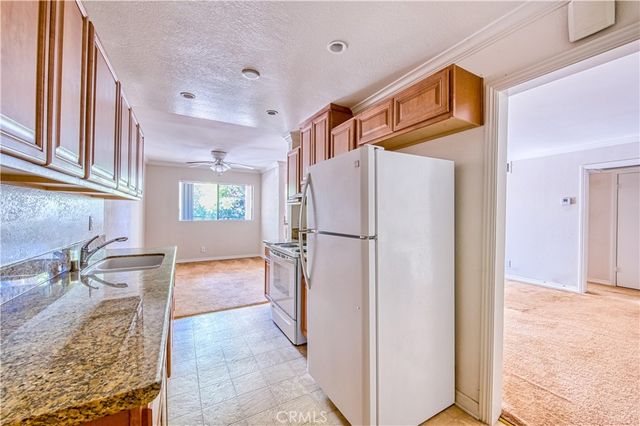 277 Pleasant Street 109, Pasadena, CA 91101