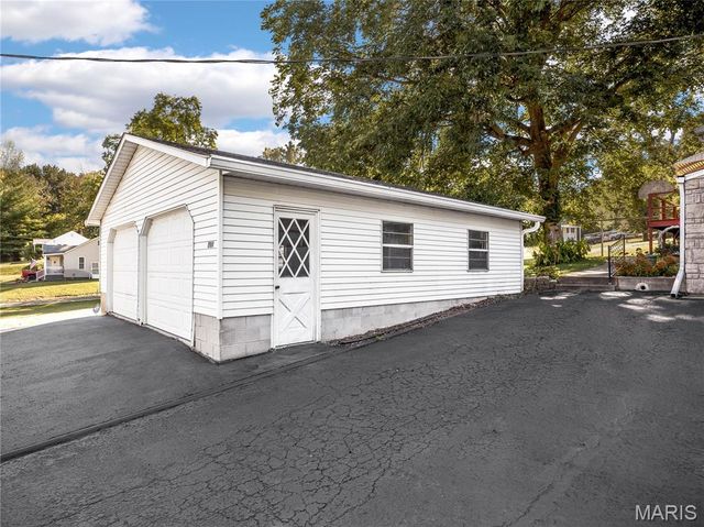 204 Twin Drive, Caseyville, IL 62232
