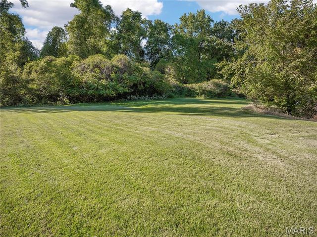 204 Twin Drive, Caseyville, IL 62232