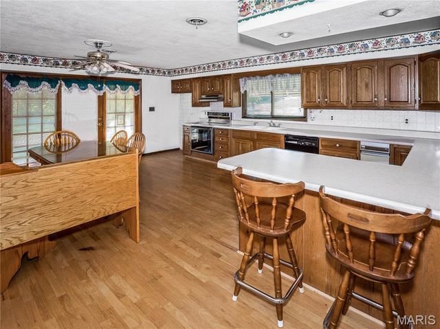 204 Twin Drive, Caseyville, IL 62232