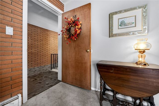 5721 Som Center Road 18, Solon, OH 44139