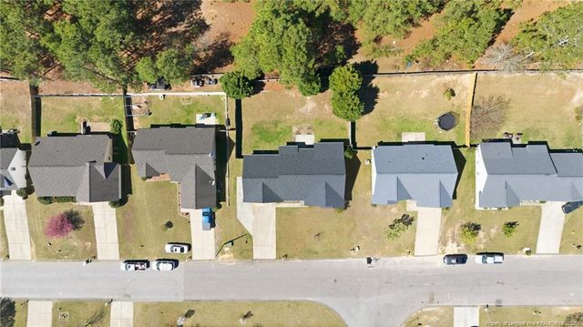 800 Bramblegate Road, Hope Mills, NC 28348