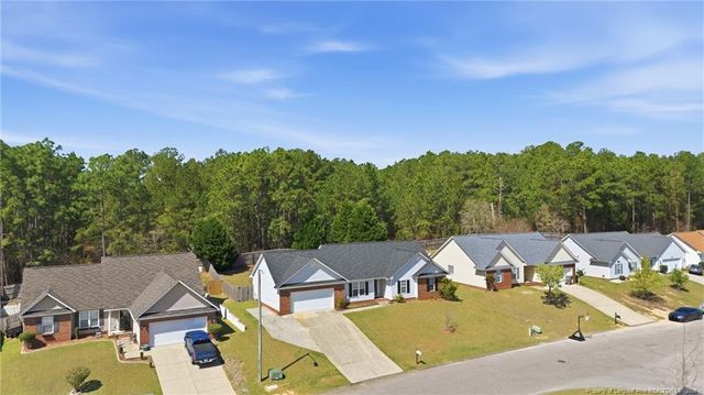 800 Bramblegate Road, Hope Mills, NC 28348